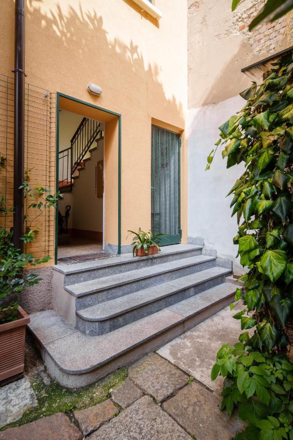 Accomodo Mib13 Bivano Navigli Milano Exteriör bild