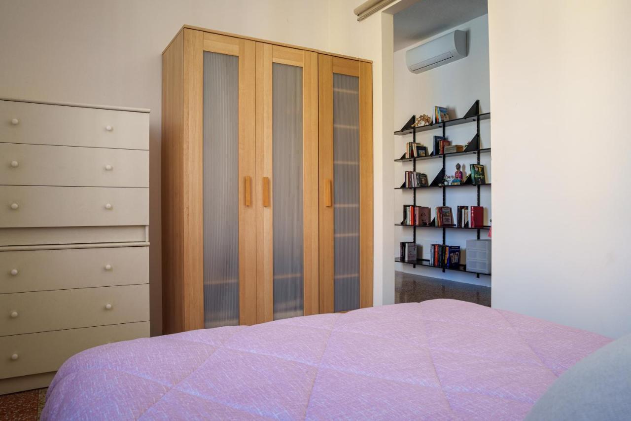 Accomodo Mib13 Bivano Navigli Milano Exteriör bild